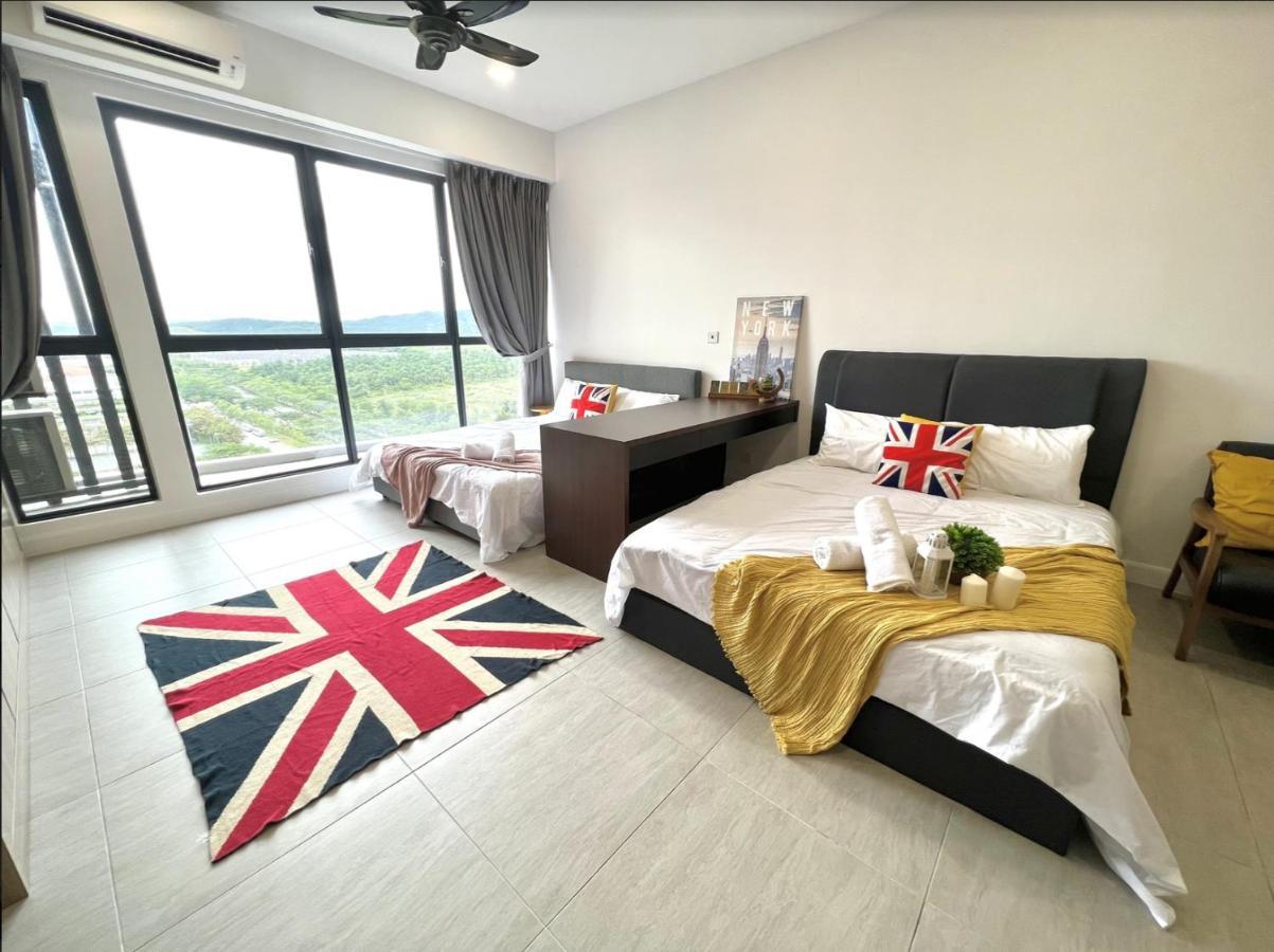 Free Parking # 2 Bed Family Bellsuite - Sepang Klia Kota Warisan Kültér fotó
