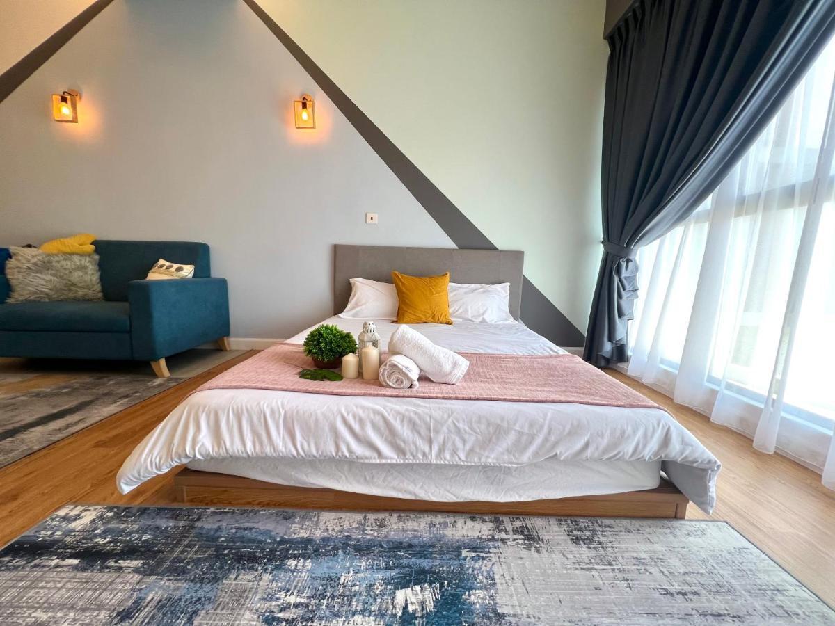 Free Parking # 2 Bed Family Bellsuite - Sepang Klia Kota Warisan Kültér fotó